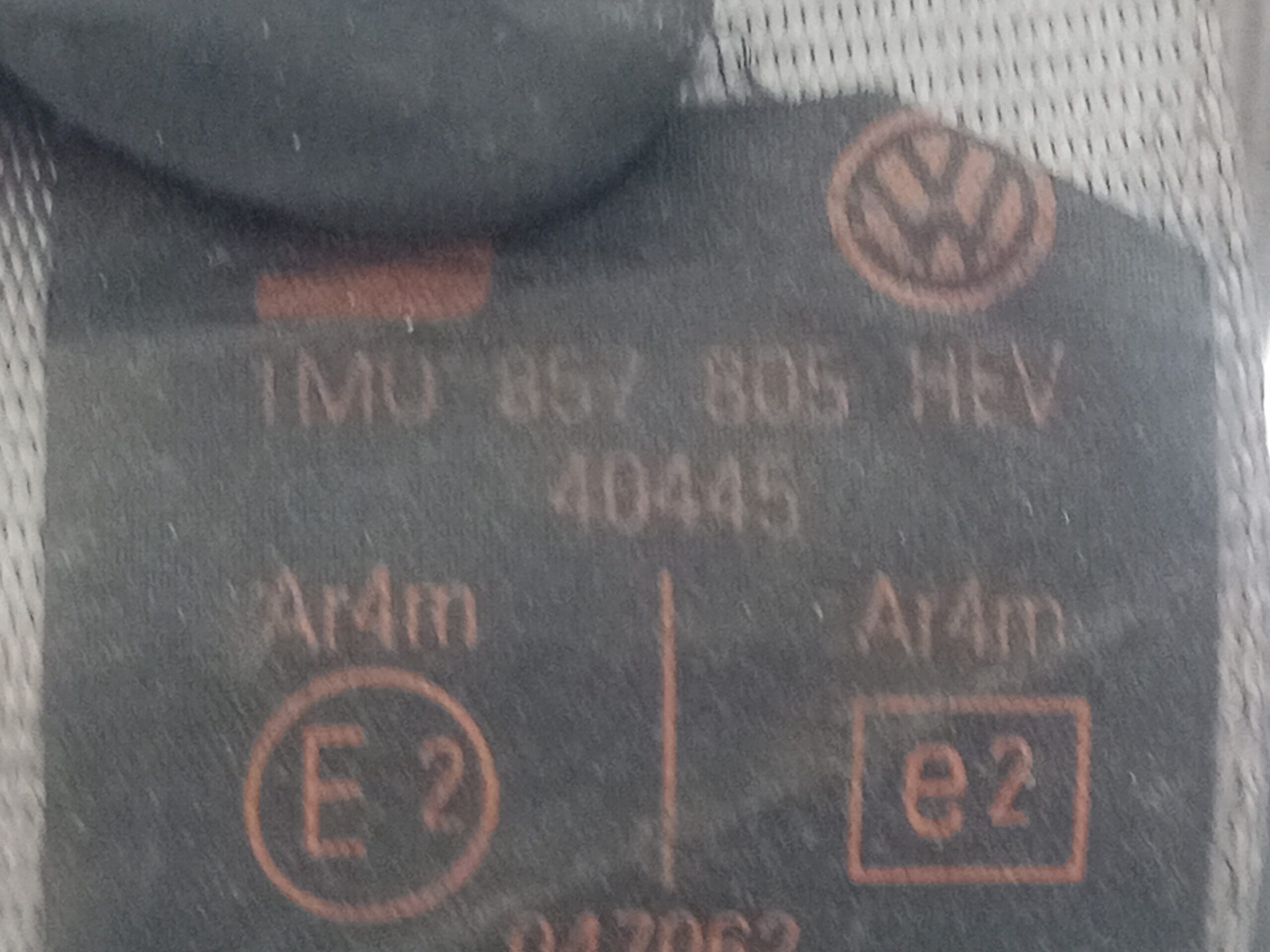 cinturon_seguridad_trasero_izquierdo_1m0857805_seat_leon_1m1_stella