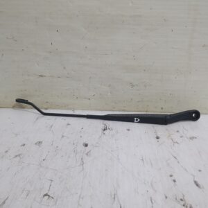 brazo_limpia_delantero_derecho_80008647_nissan_micra_k12e_sport