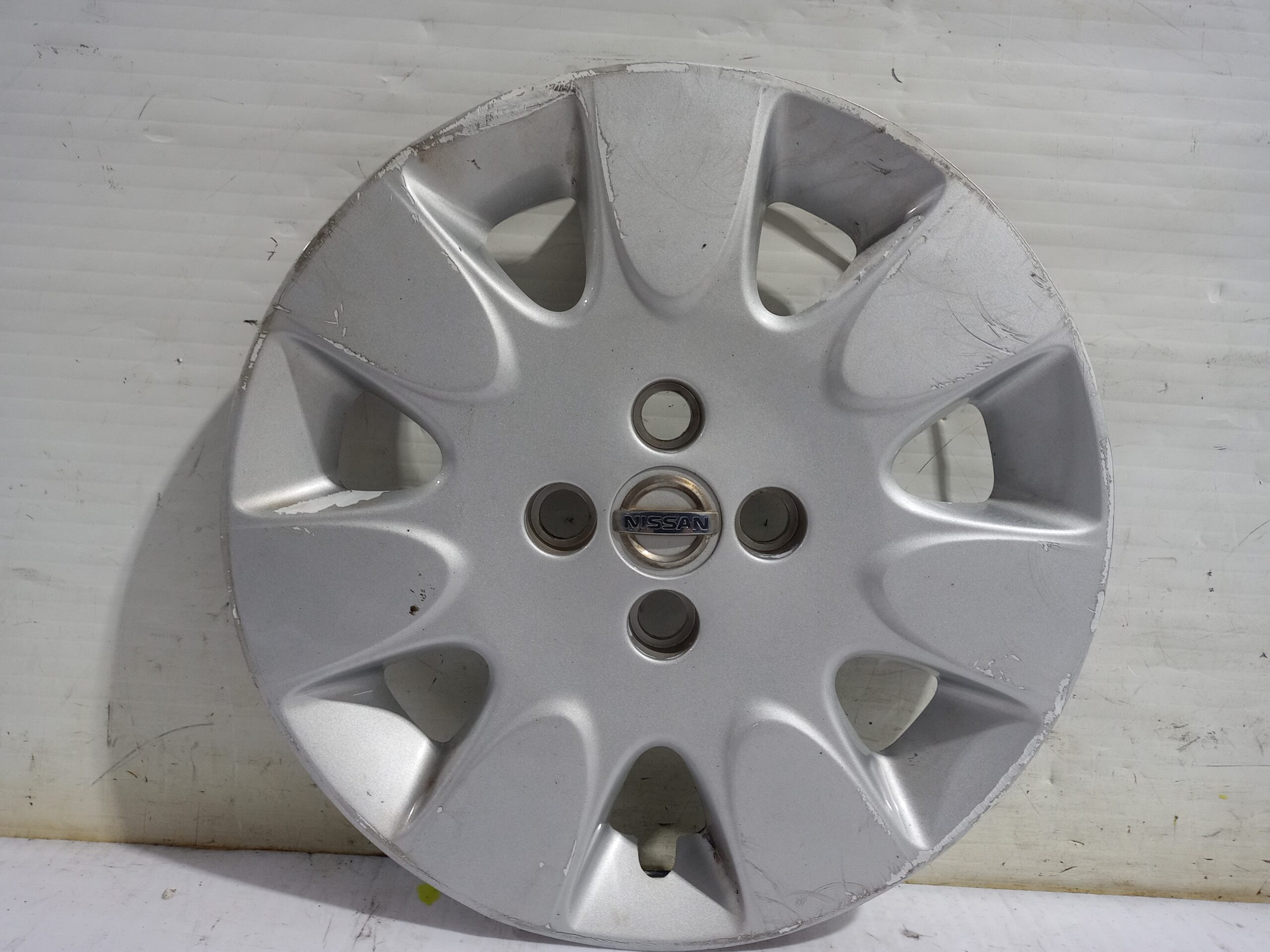 tapacubos_40315ax600_nissan_micra_k12e_sport