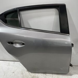 puerta_trasera_derecha_bhy07202xf_mazda_3_lim_center_line
