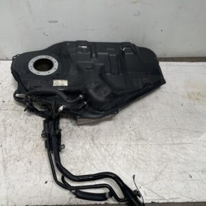 deposito_combustible_b45g42110a_mazda_3_lim_center_line