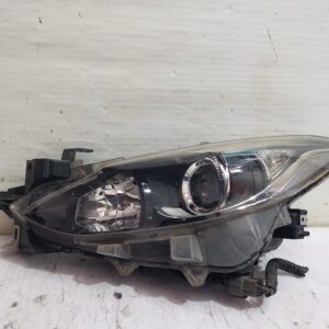 faro_izquierdo_bhr1510l0a_mazda_3_lim_center_line