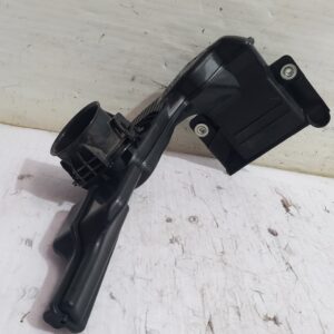 tubo_filtro_aire_sh0513201_mazda_3_lim_center_line