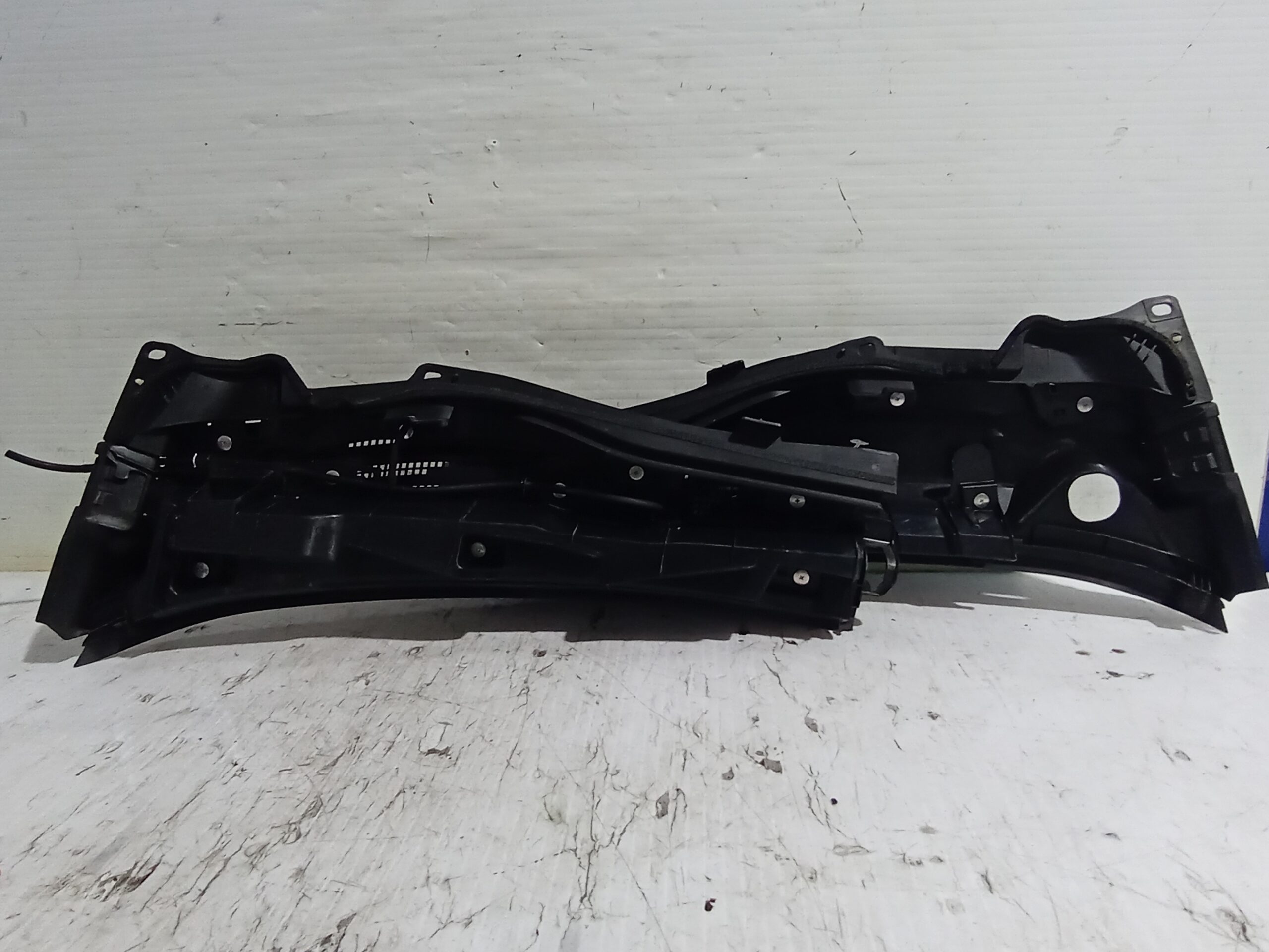 torpedo_bhn9507s1_mazda_3_lim_center_line