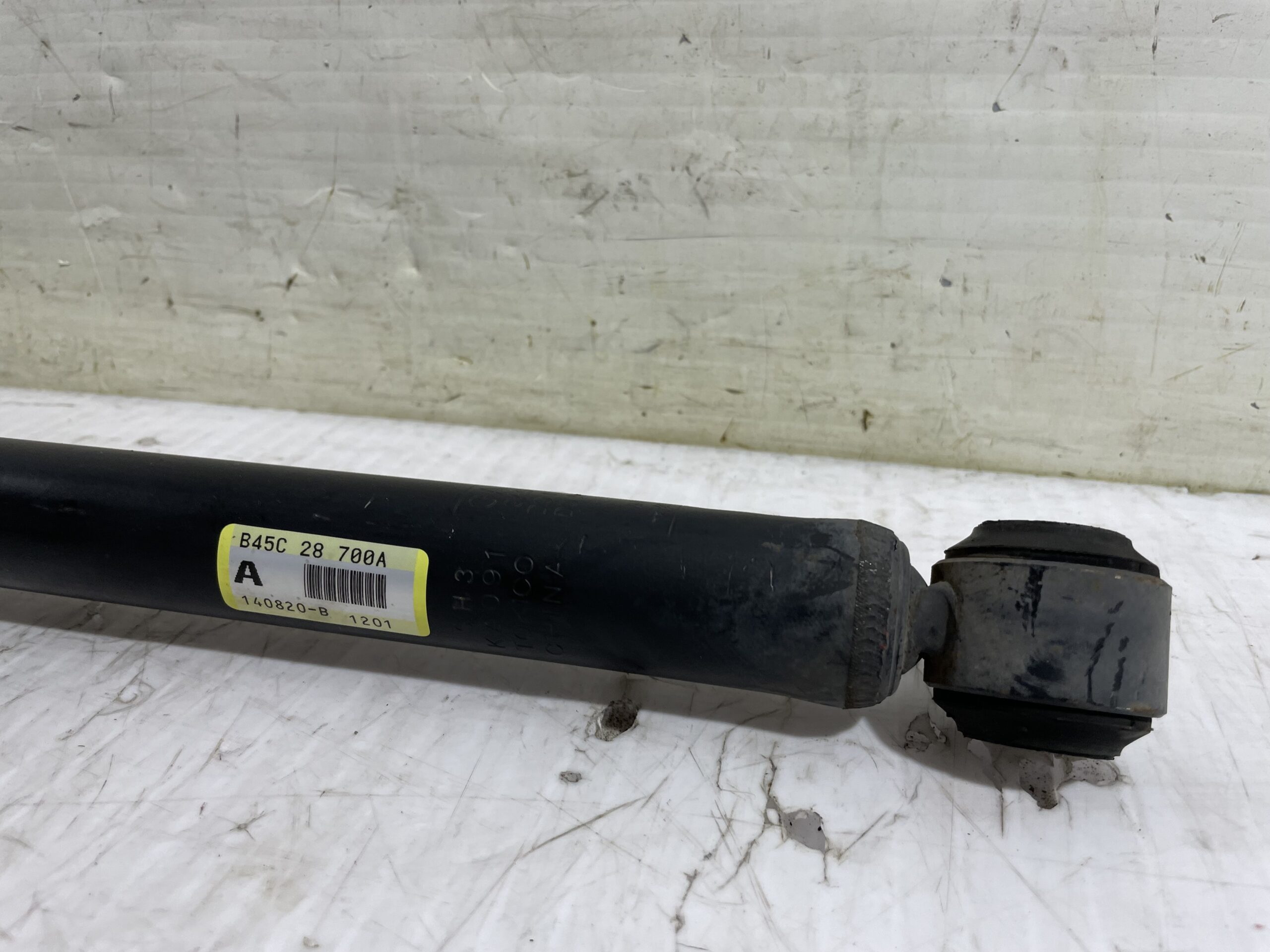 amortiguador_trasero_derecho_b45c28700a_mazda_3_lim_center_line