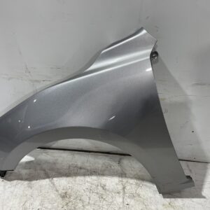 aleta_delantera_izquierda_b45a52211b_mazda_3_lim_center_line