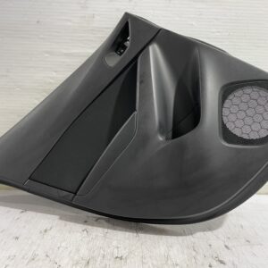 guarnecido_puerta_trasera_izquierda_bhn96856z_mazda_3_lim_center_line