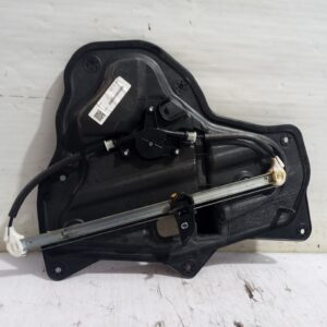 elevalunas_trasero_derecho_bhn97397x_mazda_3_lim_center_line