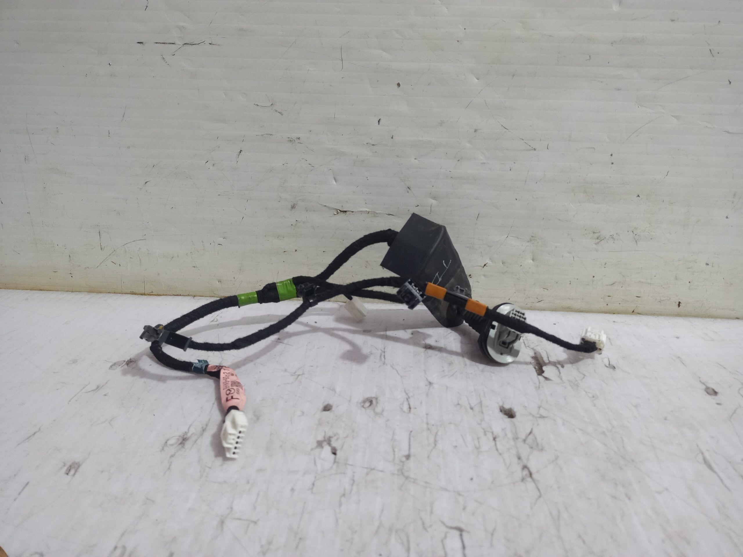 cableado_puerta_bhn967210_mazda_3_lim_center_line