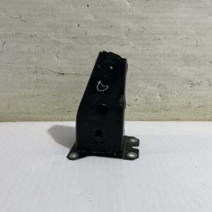 puntera_delantera_derecha_de_paragolpes_kdy03488x_mazda_3_lim_center_line