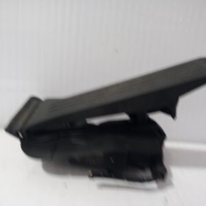 pedal_acelerador_ghp941600c_mazda_3_lim_center_line