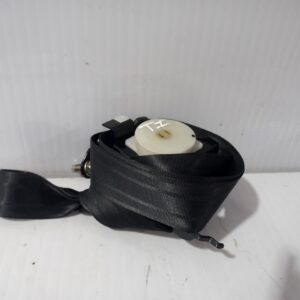 cinturon_seguridad_trasero_izquierdo_bhs257l90a02_mazda_3_lim_center_line