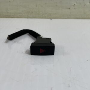 warning_bhr1664h0_mazda_3_lim_center_line