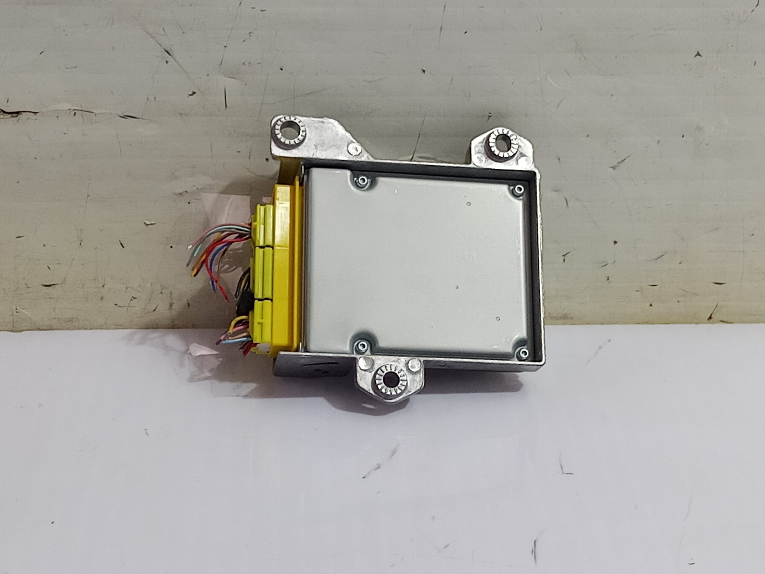 centralita_airbag_bhs257k30a_mazda_3_lim_center_line