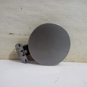 tapa_exterior_combustible_b45c42410_mazda_3_lim_center_line