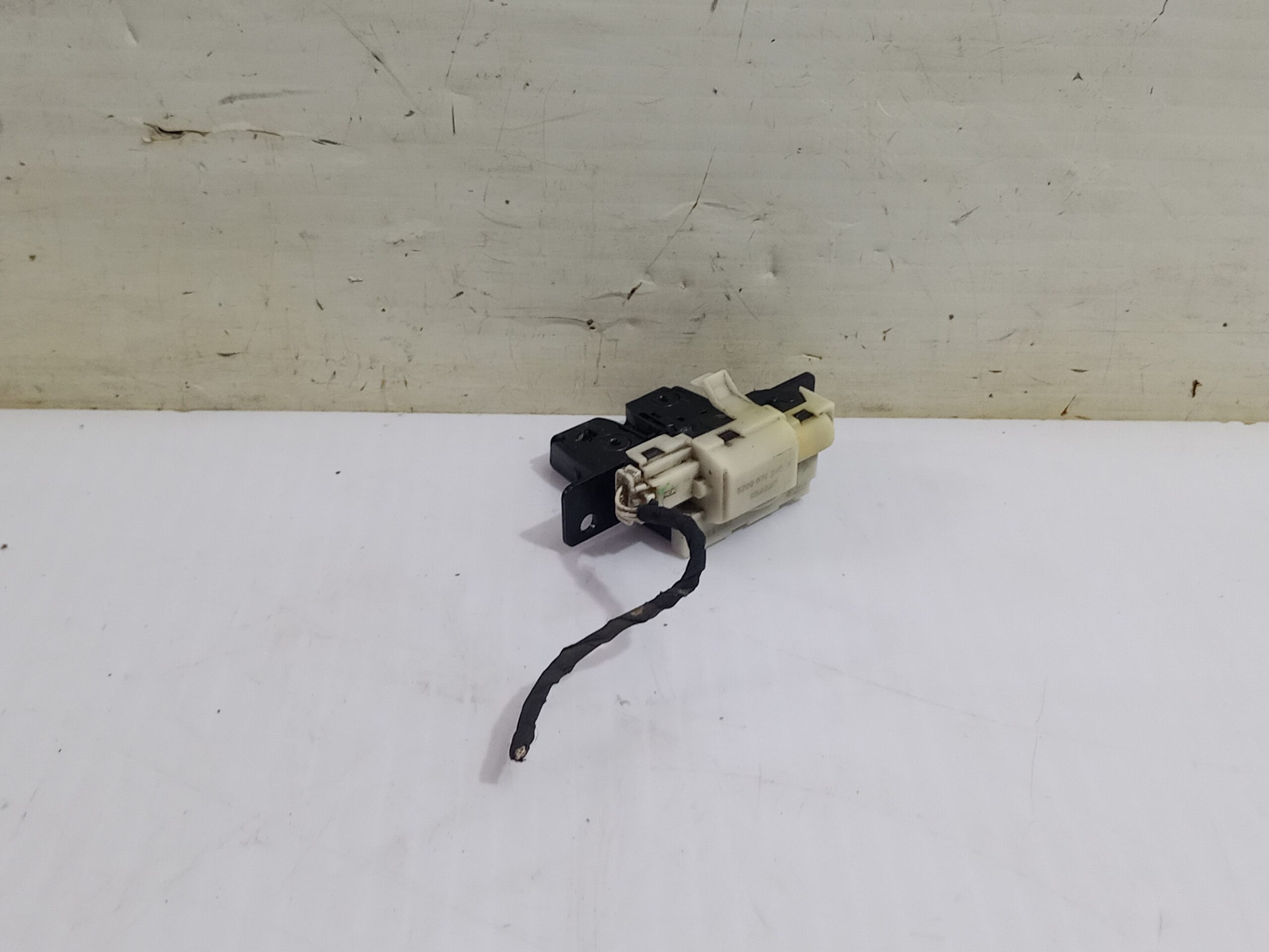 cerradura_maletero_porton_8200078240_renault_scenic_ii_grand_confort_dynamique