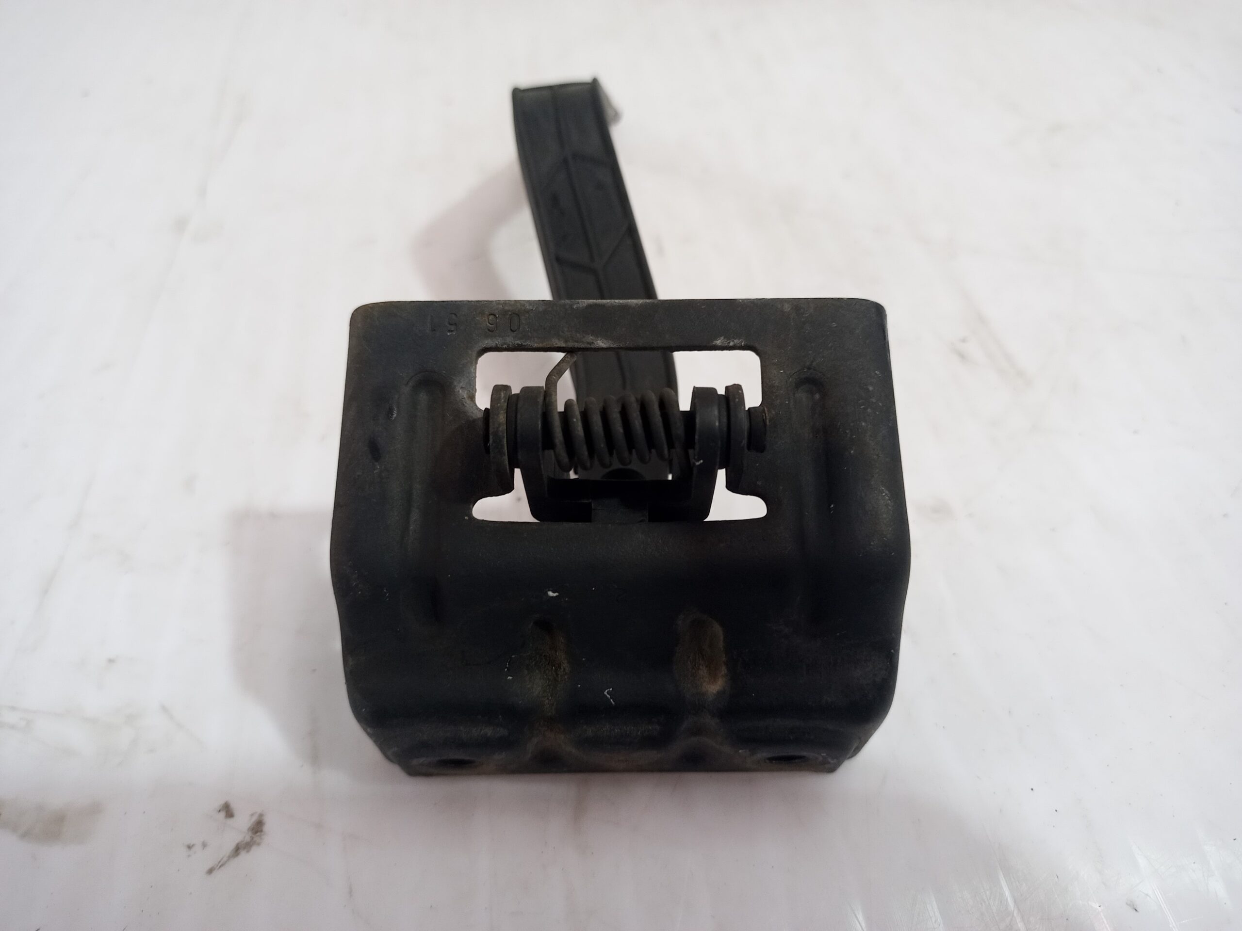 tirador_capot_1_renault_scenic_ii_grand_confort_dynamique