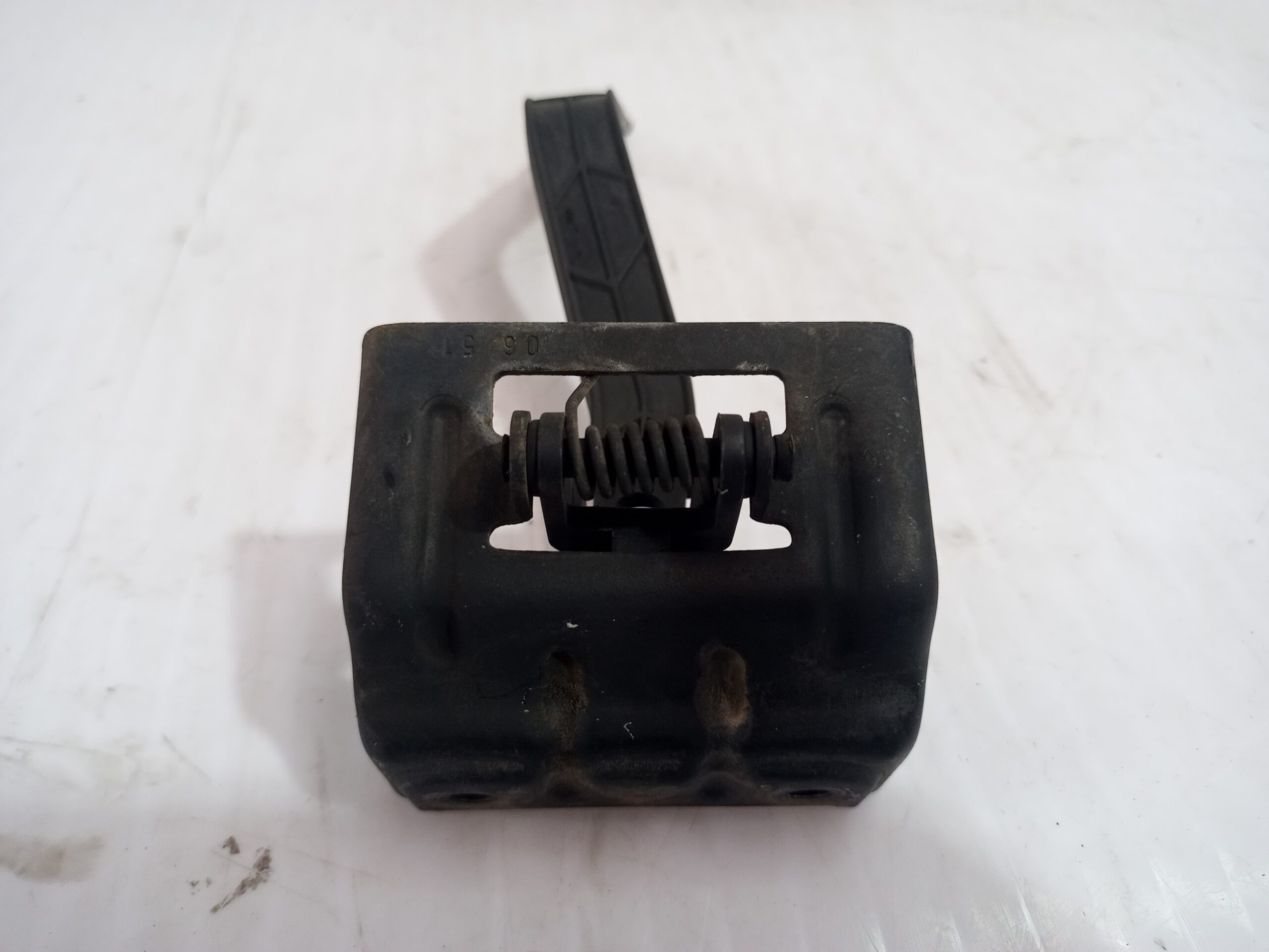 tirador_capot_1_renault_scenic_ii_grand_confort_dynamique