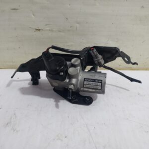 bomba_freno_4727047010_toyota_prius_nhw20_basis