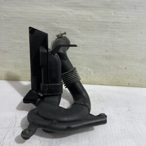 tubo_gf49102670_1775121120_toyota_prius_nhw20_basis