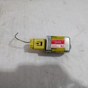 sensor_8986047040_toyota_prius_nhw20_basis