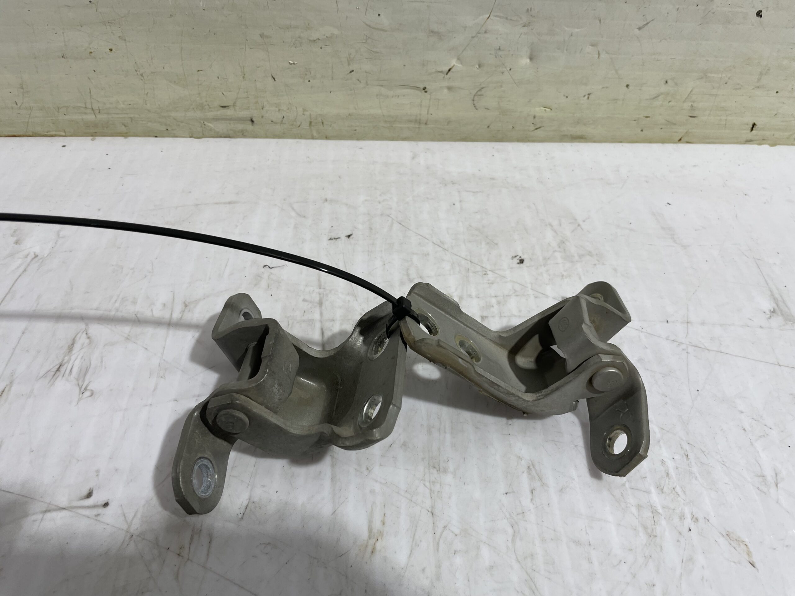 bisagras_6871012151_toyota_prius_nhw20_basis