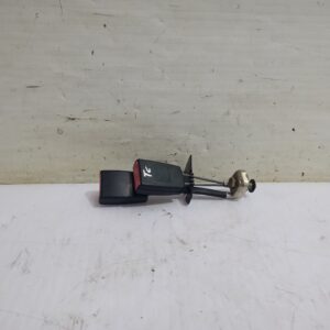 enganche_cinturon_trasero_central_3b0857739c_volkswagen_passat_berlina_3b3_advance