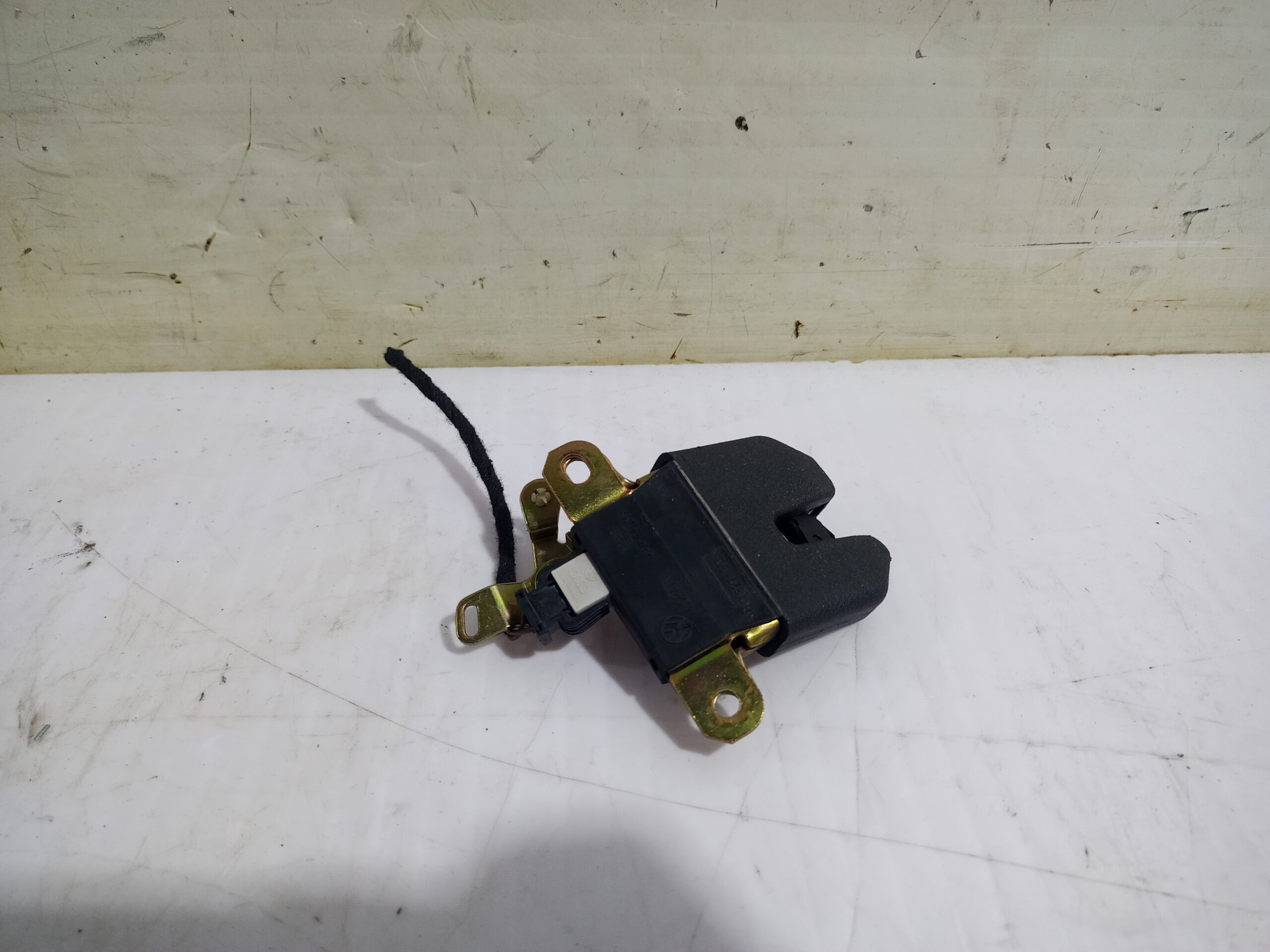 cerradura_maletero_porton_3b5827505m_volkswagen_passat_berlina_3b3_advance