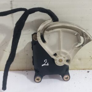 motor_apertura_trampilla_700025693f_volkswagen_passat_berlina_3b3_advance