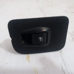 mando_elevalunas_delantero_derecho_30170239_peugeot_bipper_tepee_basis