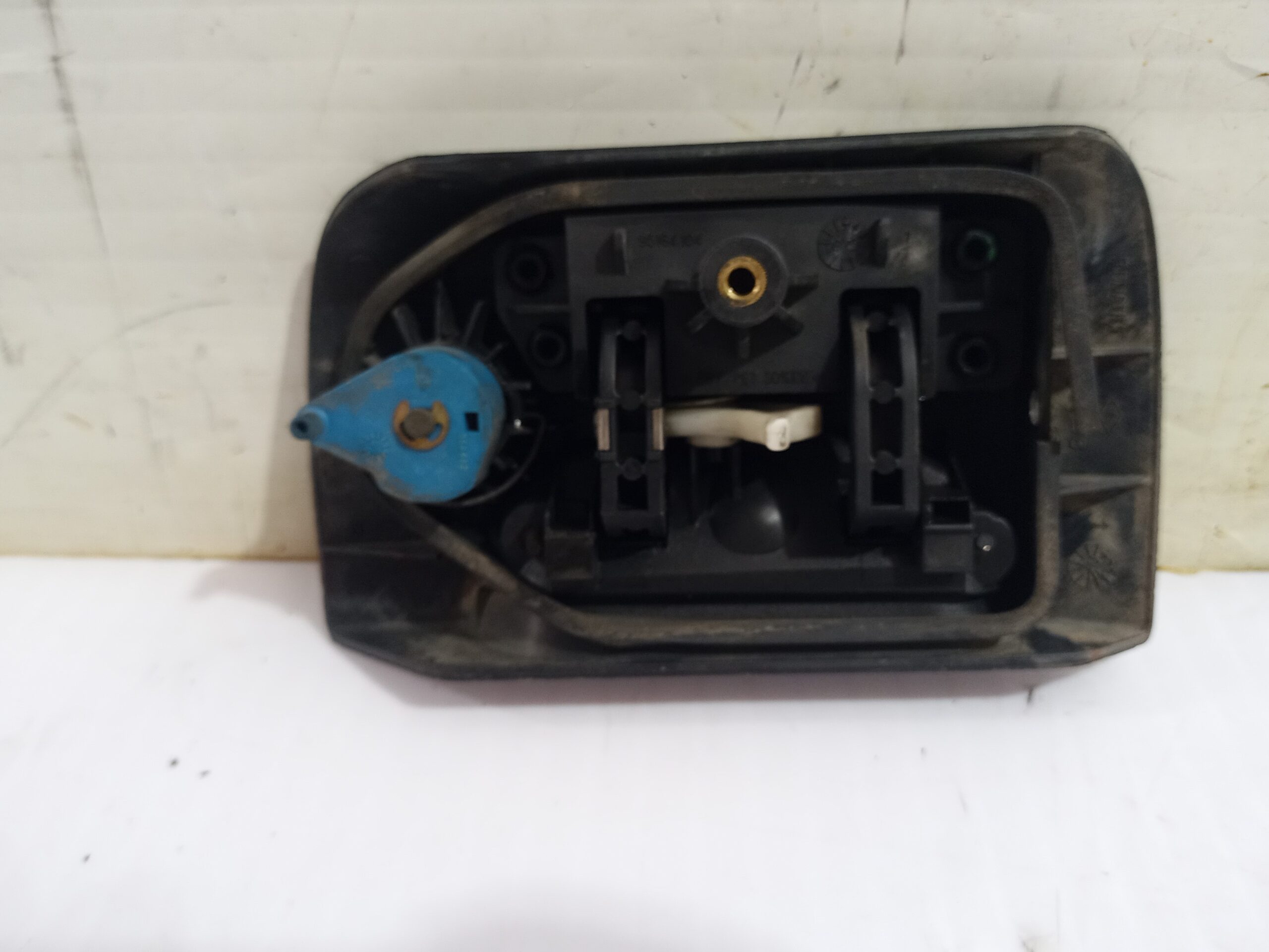 maneta_exterior_porton_7700303588_renault_kangoo_f_kc0_alize