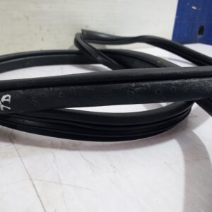 goma_contorno_831402y000_hyundai_ix35_lm_el_elh_2_0_crdi_4wd