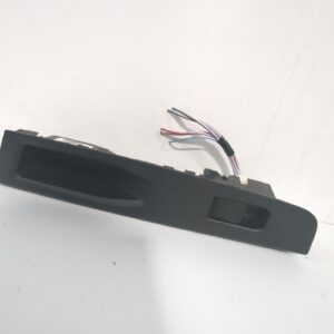 mando_elevalunas_trasero_izquierdo_742720d400_toyota_yaris_active