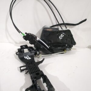 cerradura_puerta_delantera_derecha_u3111130f1_toyota_yaris_active