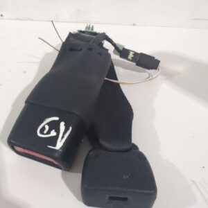 enganche_cinturon_trasero_derecho_734700d430c0_toyota_yaris_active