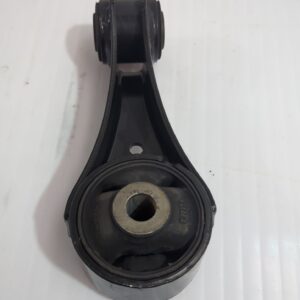 soporte_233630y040_toyota_yaris_active