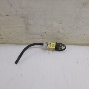 sensor_8917302140_toyota_corolla_station_wagon_e21_1_8_hybrid_zwe211