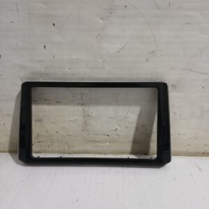 moldura_5541202790_toyota_corolla_station_wagon_e21_1_8_hybrid_zwe211