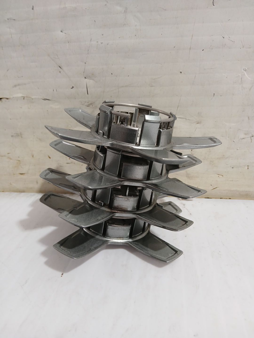 tapacubos_pw4581000_toyota_corolla_station_wagon_e21_1_8_hybrid_zwe211