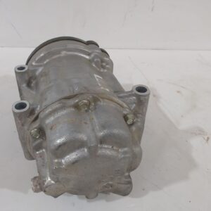 compresor_aire_acondicionado_0424001200_toyota_corolla_station_wagon_e21_1_8_hybrid_zwe211