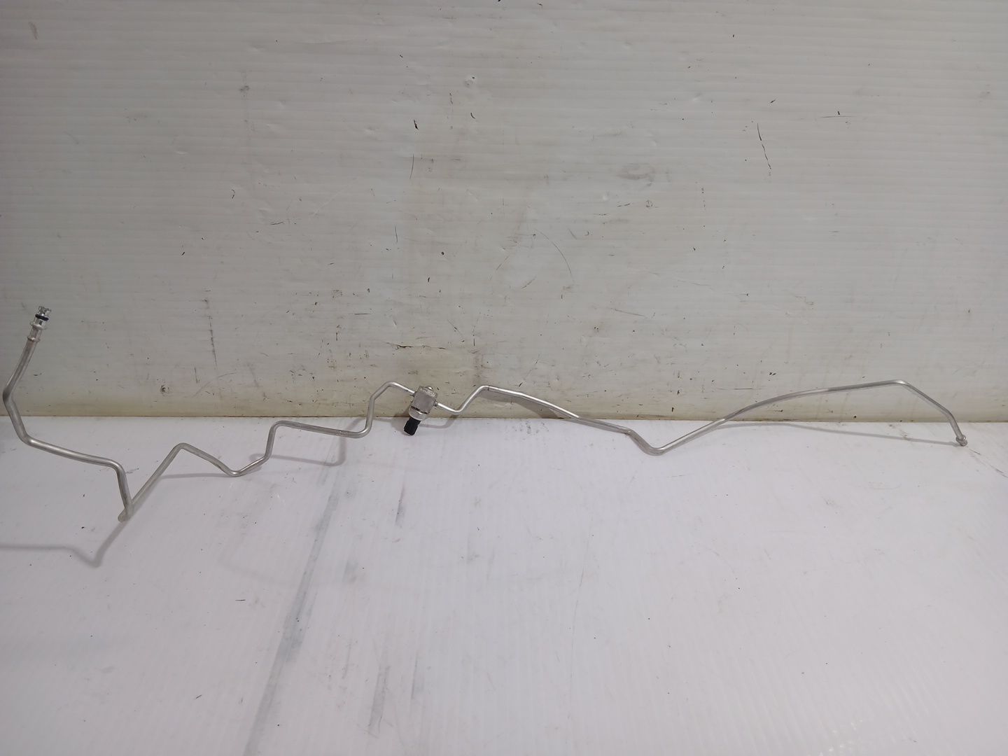 tubos_aire_acondicionado_mf446270_toyota_corolla_station_wagon_e21_1_8_hybrid_zwe211