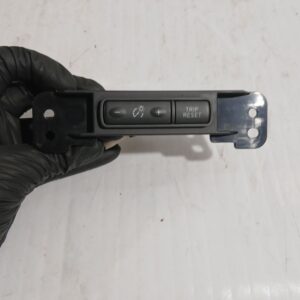 interruptor_252735fb0a_nissan_micra_v_k14_1_5_dci