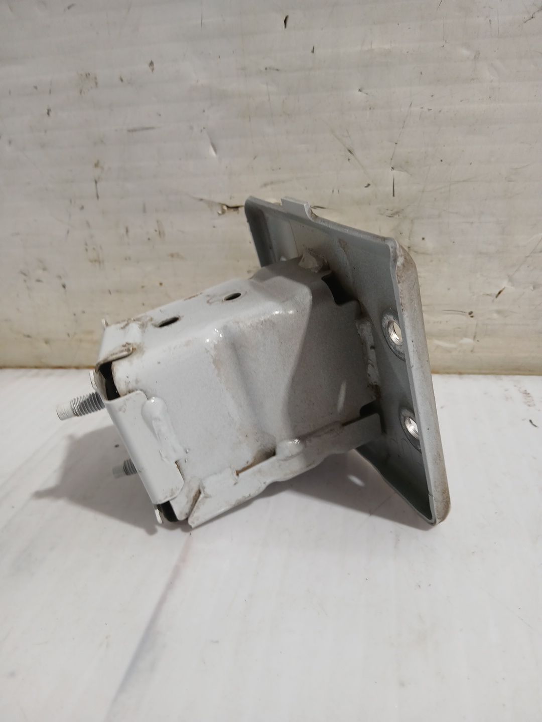 puntera_paragolpes_trasera_derecha_852105fa0a_nissan_micra_v_k14_1_5_dci