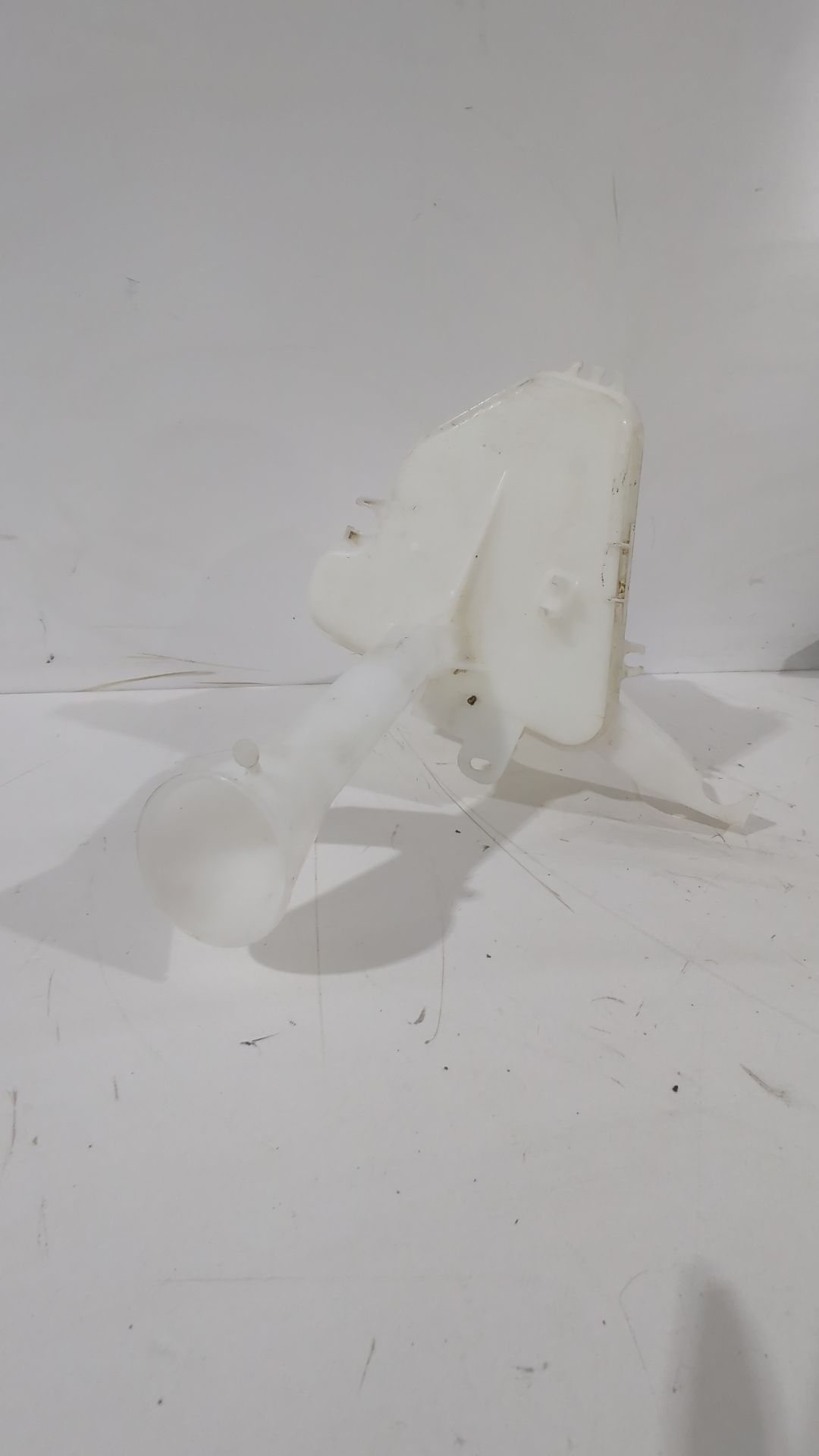 deposito_limpia_289105fa0a_nissan_micra_v_k14_1_5_dci