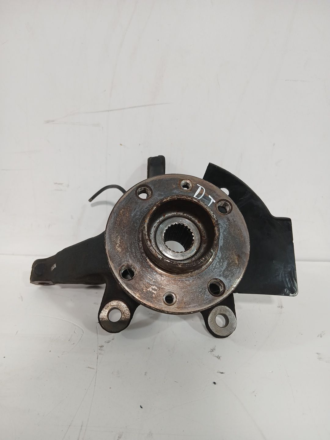 mangueta_delantera_izquierda_400155fa0a_nissan_micra_v_k14_1_5_dci