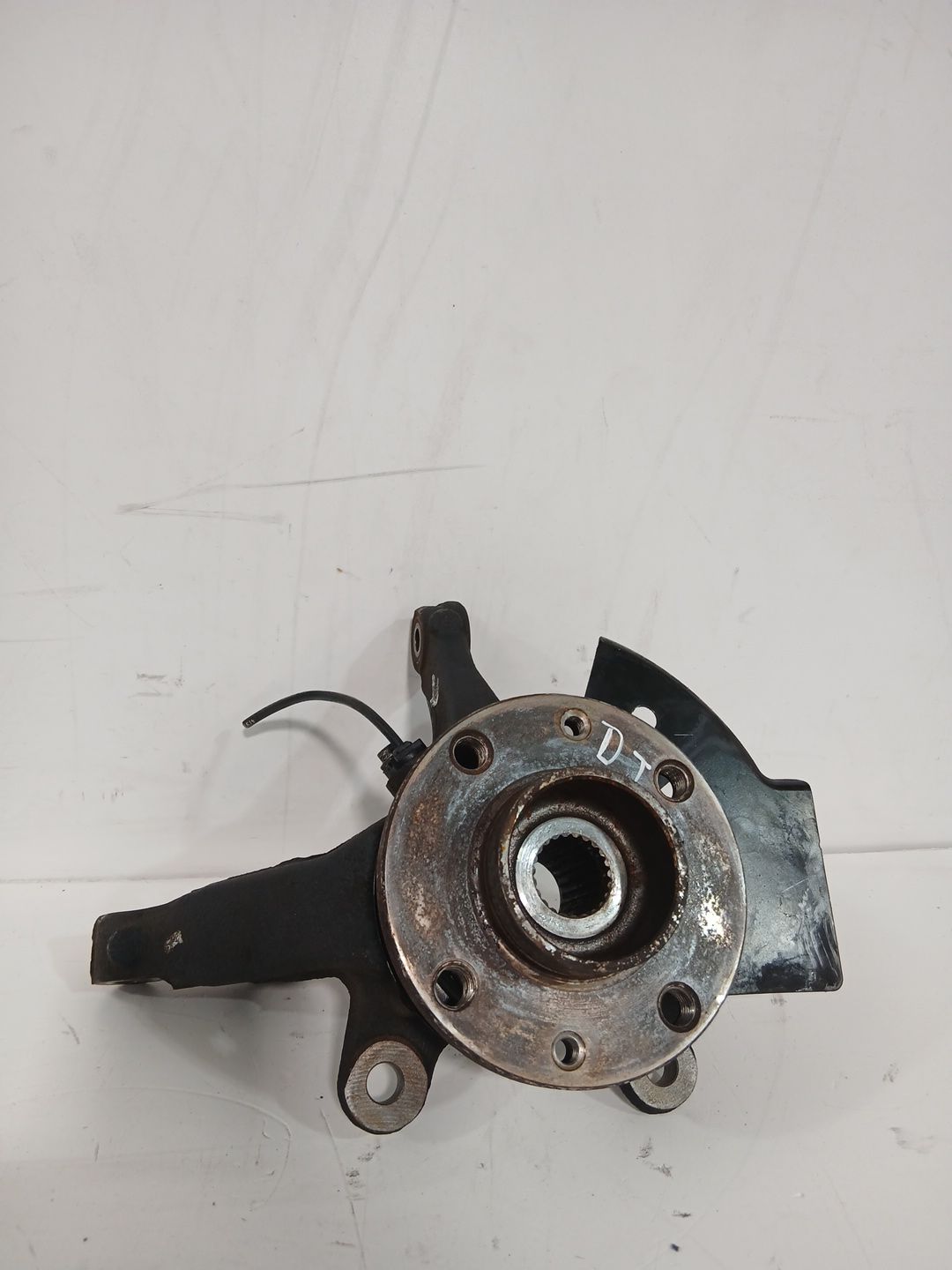 mangueta_delantera_izquierda_400155fa0a_nissan_micra_v_k14_1_5_dci