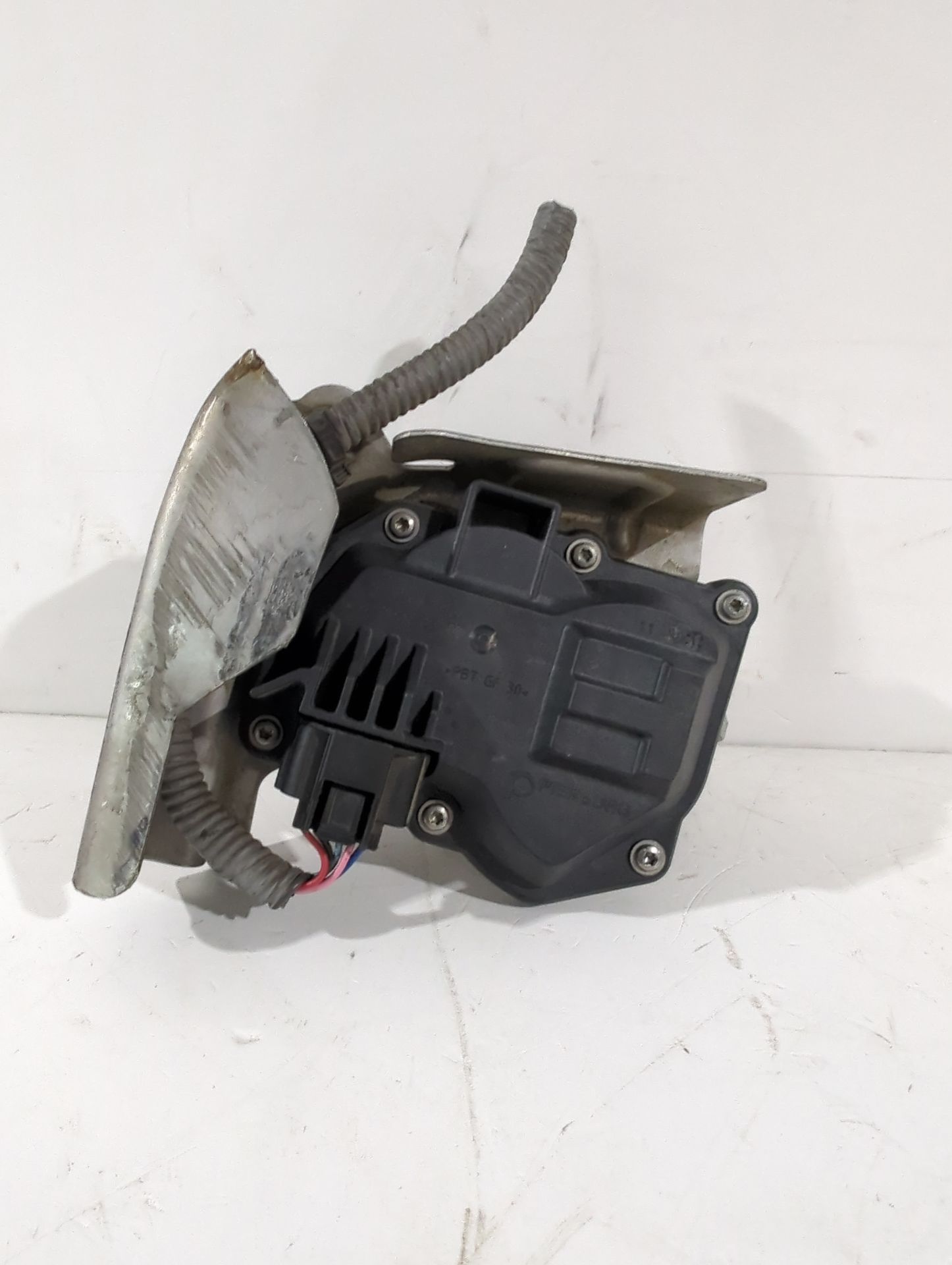 caja_mariposa_147b000q0f_nissan_micra_v_k14_1_5_dci