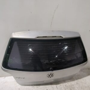 porton_trasero_6q6827025q_cristal_de_regalo_volkswagen_polo_iv_9n_9a_1_9_sdi