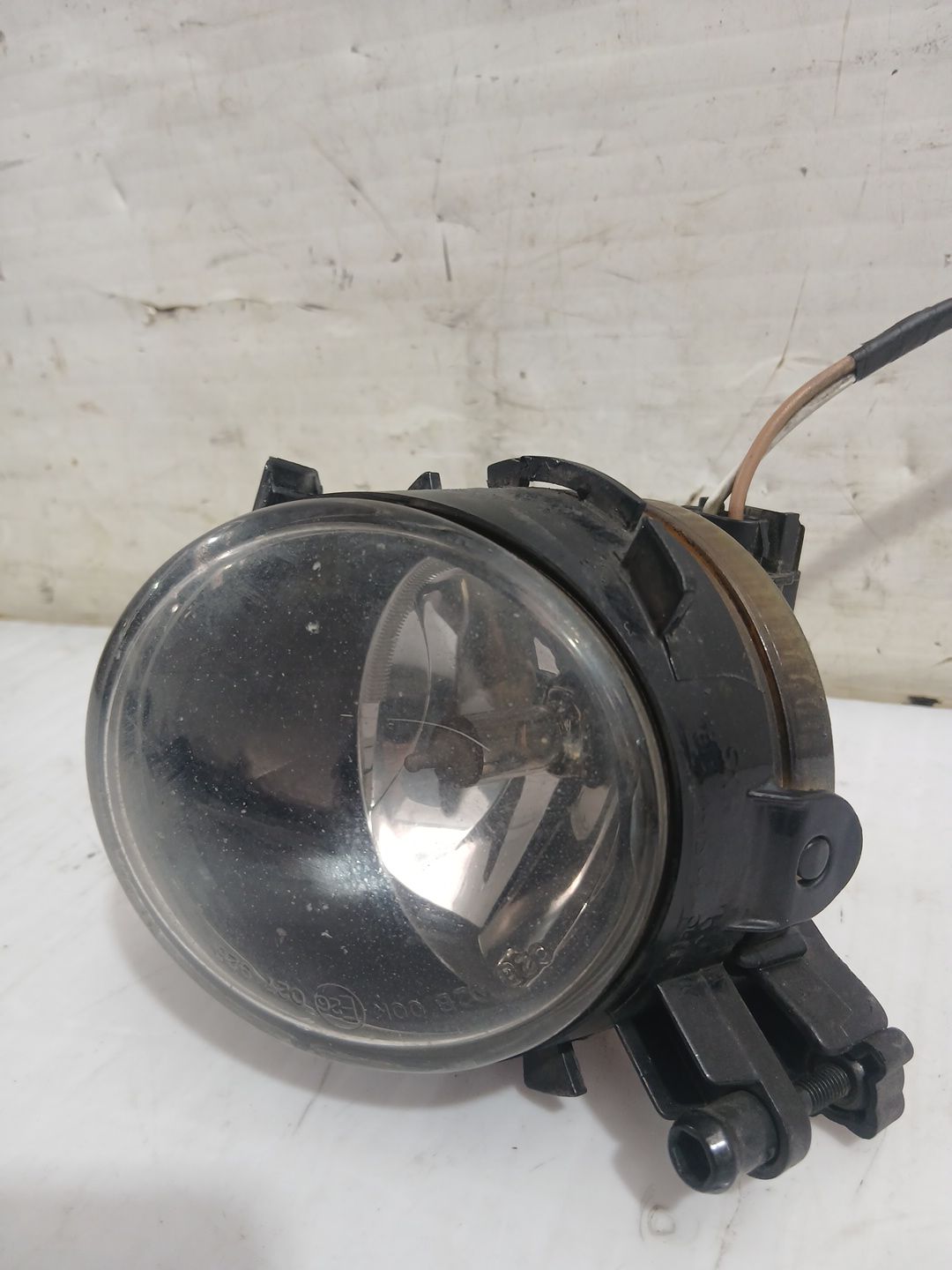 faro_antiniebla_derecho_5p0941704_seat_leon_1p1_1_9_tdi