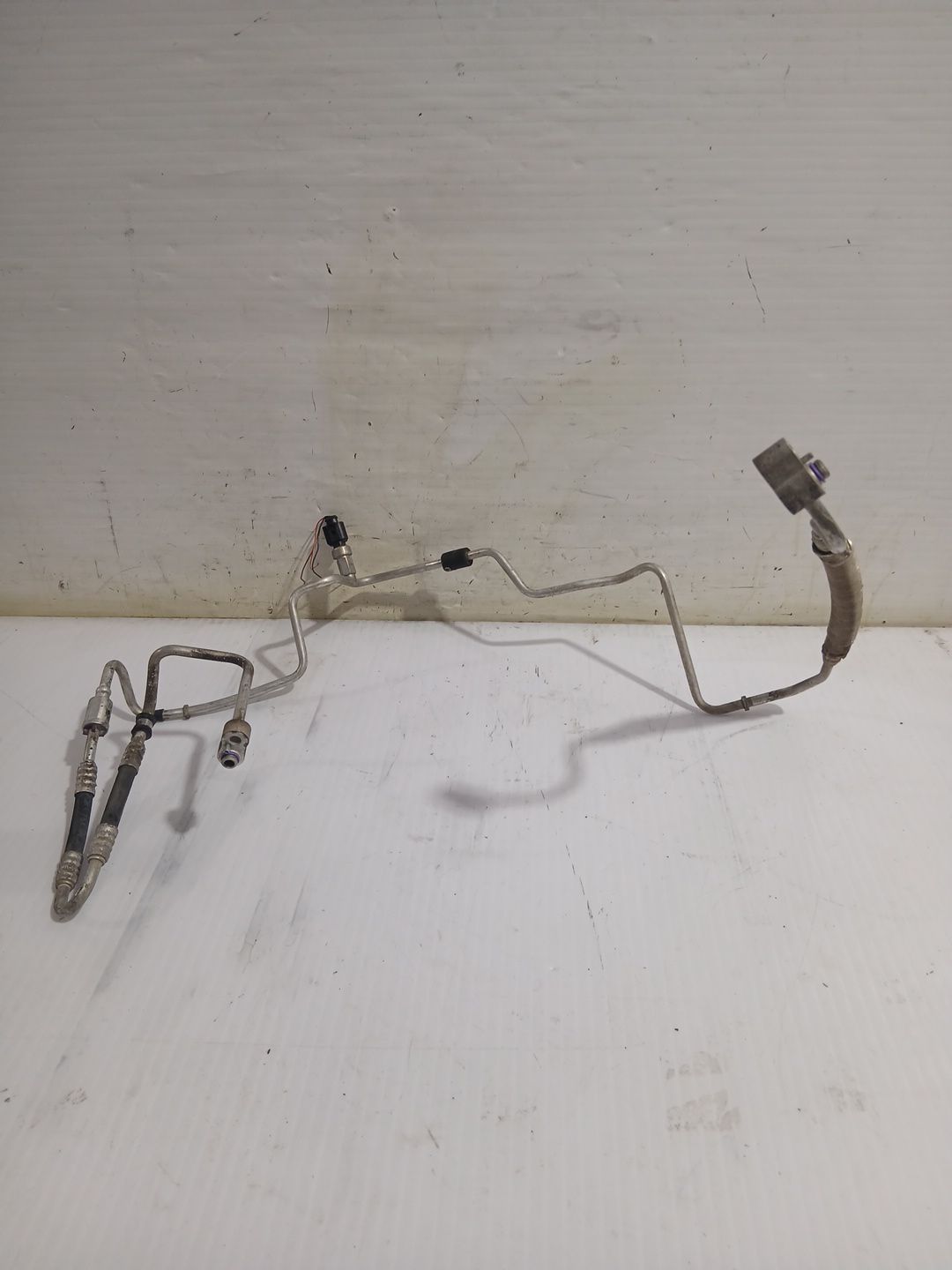 tubos_aire_acondicionado_6q1820741ac_volkswagen_polo_iv_9n_9a_1_9_sdi